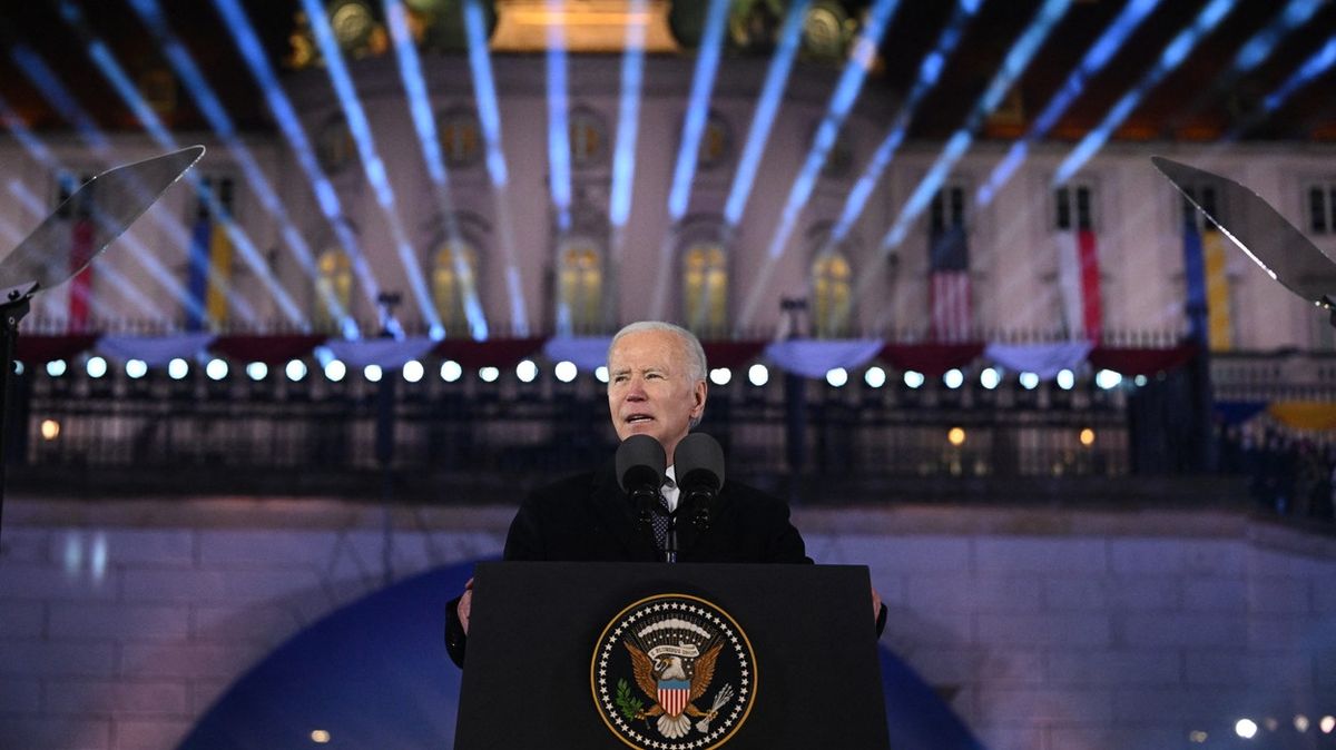 Bidenův vzkaz z Varšavy: Ukrajina nikdy nebude vítězstvím Ruska